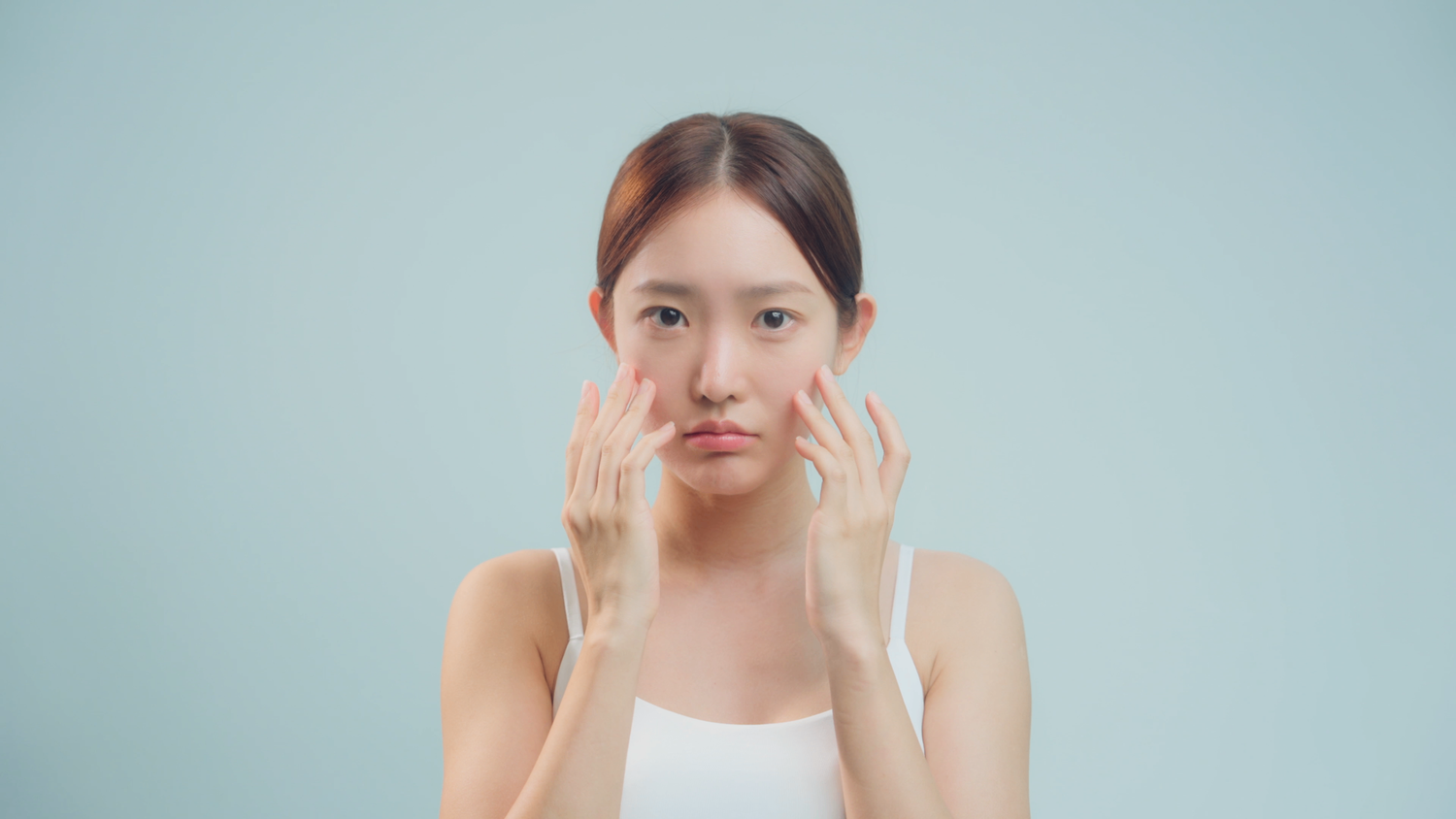 Establish a Consistent Skincare Routine with Terez Honor
